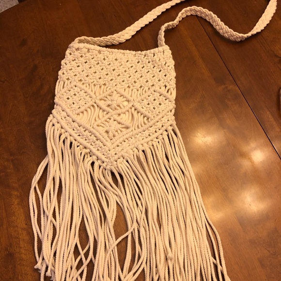 Macrame Crossbody Bag - Picture 3 of 11